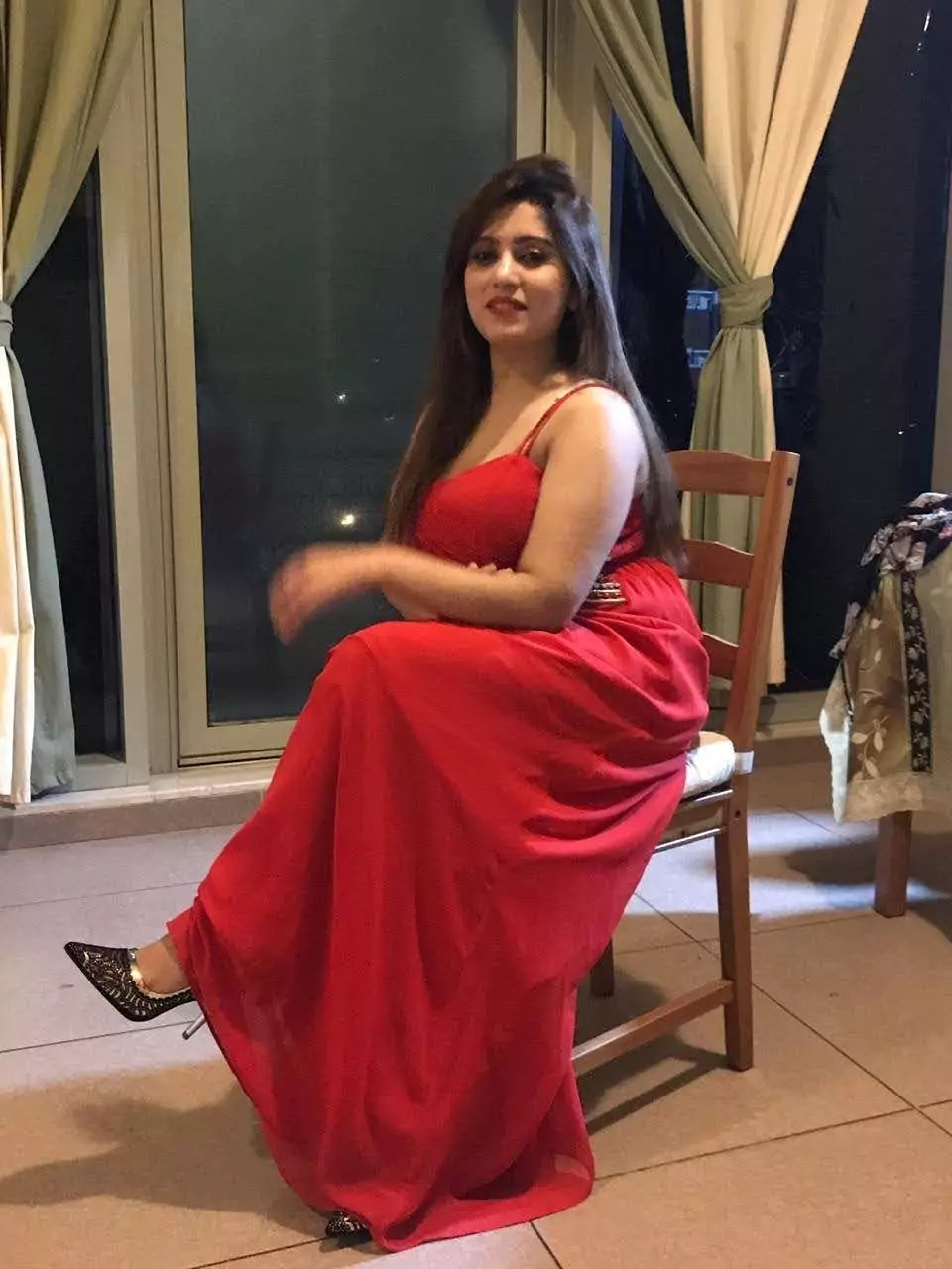 Escort Service in Una